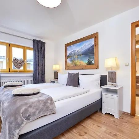 Anna Apartman