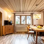Anna Apartment